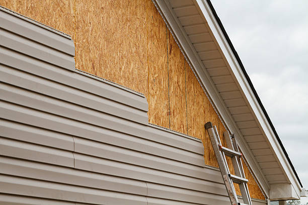 24/7 Emergency Wood Siding experts in West Mansfield, OH